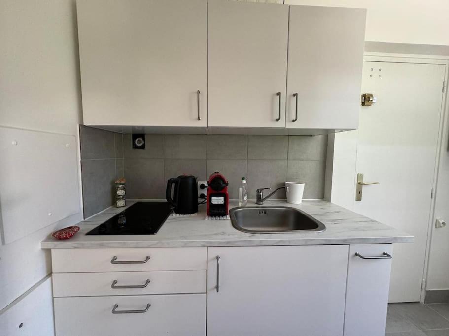 Appartement Stylish 1br With Peaceful Garden In 18th District