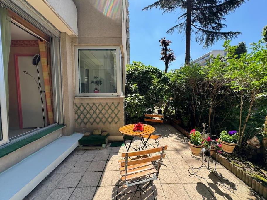 Appartement Stylish 1br With Peaceful Garden In 18th District